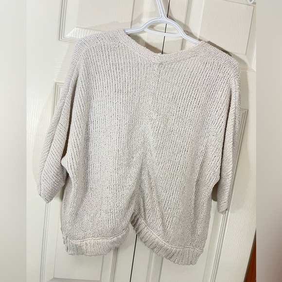 Small Cardigan - Picture 9 of 11